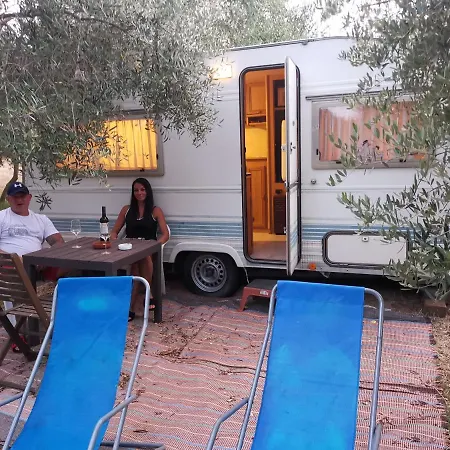 Kamp Jacuzi In The Olive Grove