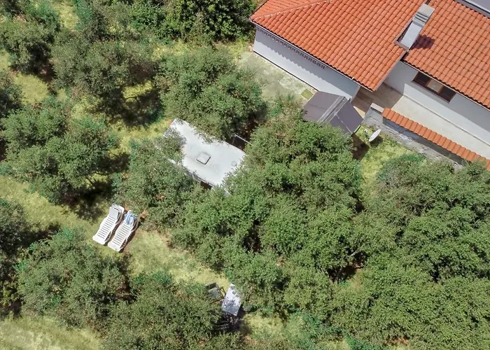 Кемпинг Jacuzi In The Olive Grove *