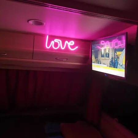 Jacuzy Camper Lilou A'Marie 캠프장