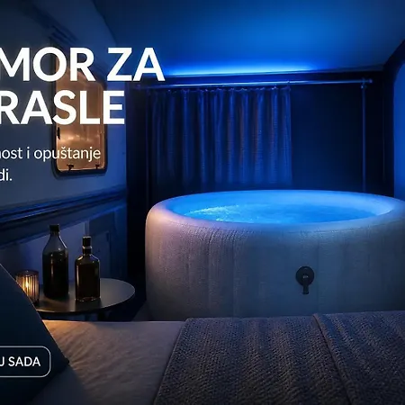 Jacuzy Camper Lilou A'Marie 캠프장