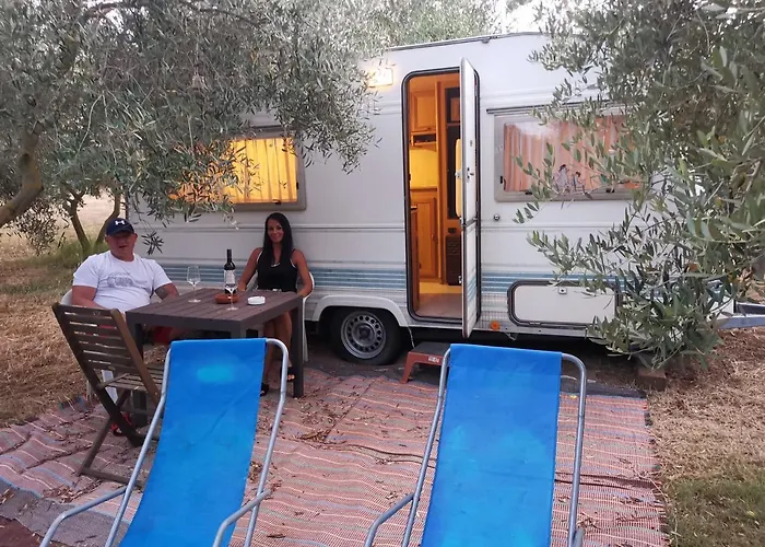 Campingplads Jacuzi In The Olive Grove