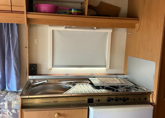 Jacuzi In The Olive Grove Campingplads