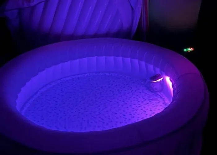 Campingplads Jacuzi In The Olive Grove