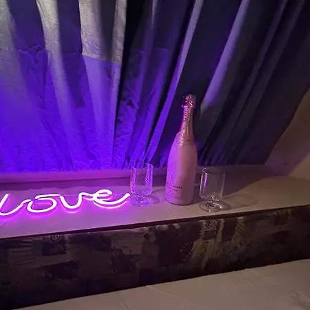 Campsite Jacuzi In The Olive Grove